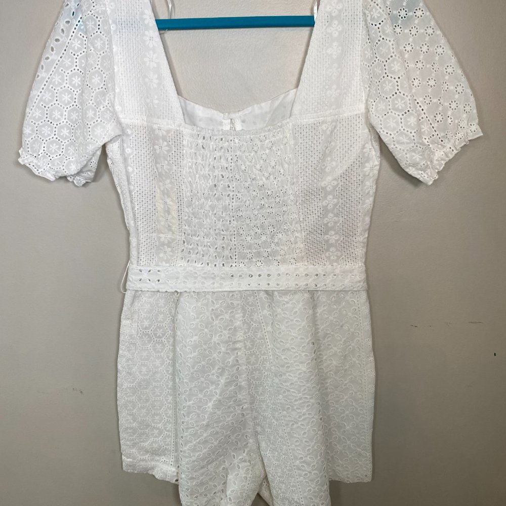 NWT Blank NYC White Eyelet Romper in Downtown Vibes - Picture 7 of 12